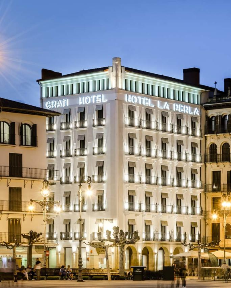 hotel-perla-800x1000